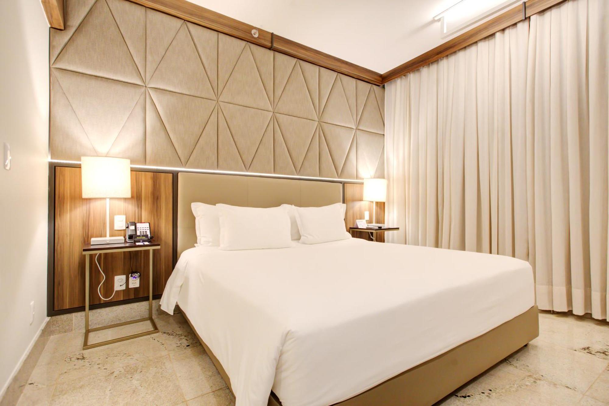 Doubletree By Hilton - Resort - Foz Do Iguacu Bagian luar foto A bedroom at the hotel