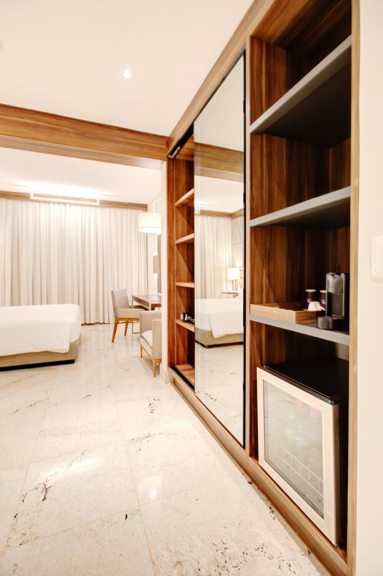 Doubletree By Hilton - Resort - Foz Do Iguacu Bagian luar foto A room at the hotel