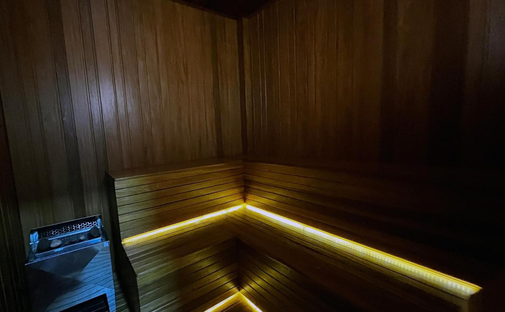 Doubletree By Hilton - Resort - Foz Do Iguacu Bagian luar foto A sauna in the hotel